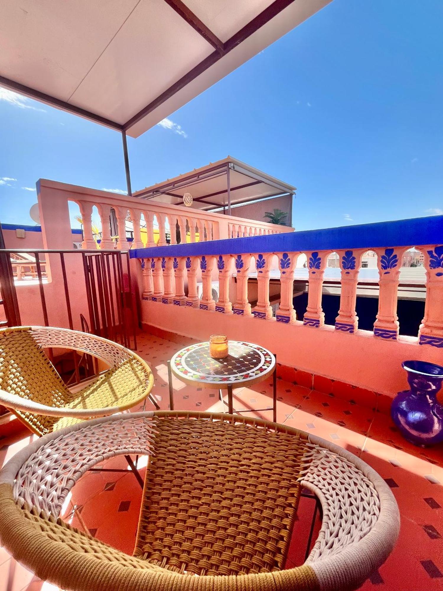 Apartment With Ac, Patio And Rooftop Appartement Climatise Avec Patio Et Toit Terrasse Marraquexe Exterior foto